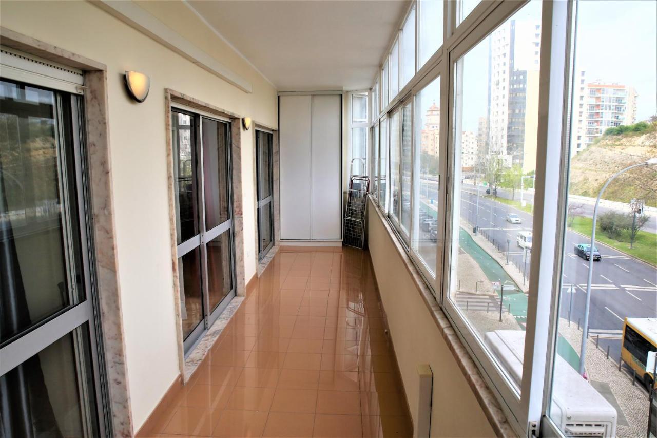 Appartamento Supreme Areeiro Lisbona Esterno foto