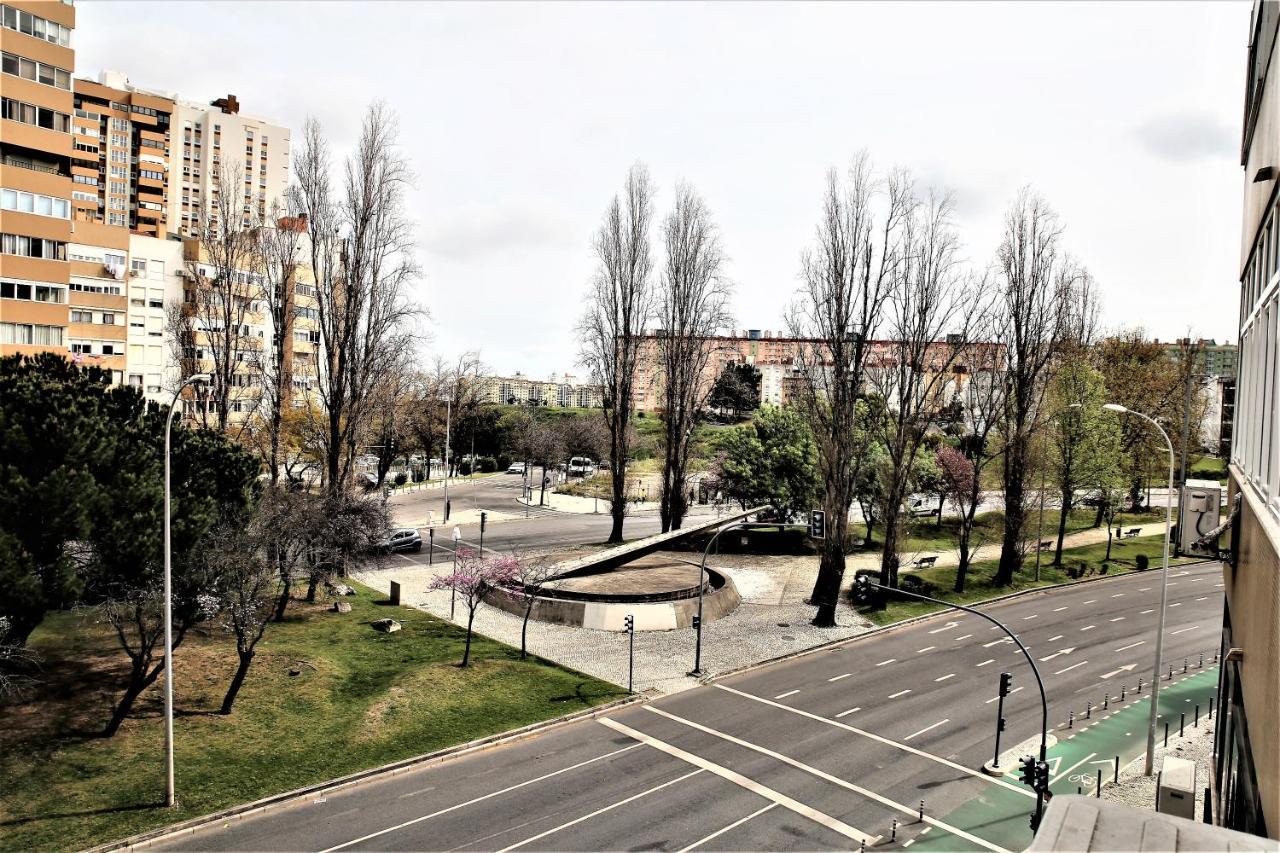 Appartamento Supreme Areeiro Lisbona Esterno foto